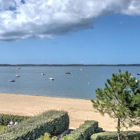 En Bord De Avec Accès Direct à La Et Parking Sécurisé - Fr-1-474-288 * Arcachon