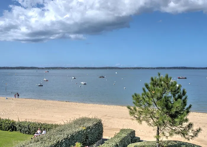 En Bord De Avec Accès Direct à La Et Parking Sécurisé - Fr-1-474-288 * Arcachon